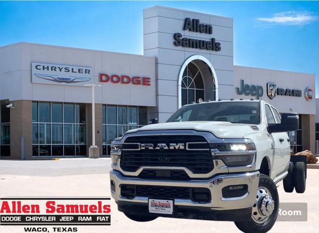 2026 RAM Ram 3500 Chassis Cab RAM 3500 TRADESMAN CREW CAB CHASSIS 4X4 60 CA