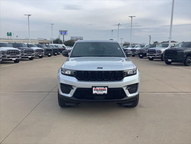 2025 Jeep Grand Cherokee GRAND CHEROKEE ALTITUDE X 4X4