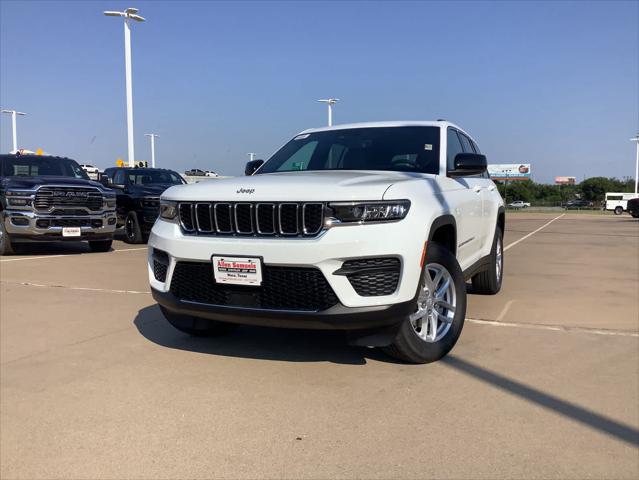 2025 Jeep Grand Cherokee GRAND CHEROKEE LAREDO X 4X2