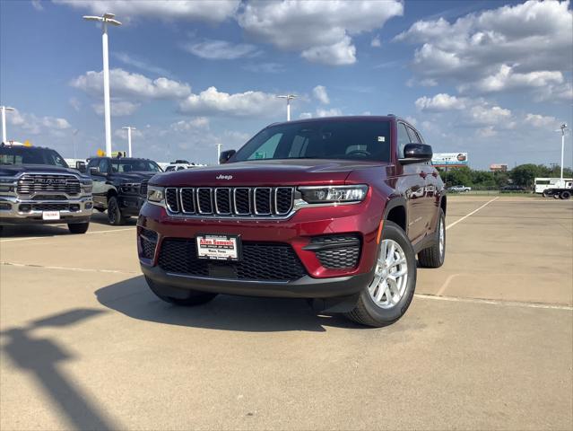 2025 Jeep Grand Cherokee GRAND CHEROKEE LAREDO X 4X2 2025 Jeep Grand Cherokee GRAND CHEROKEE LAREDO X 4X2