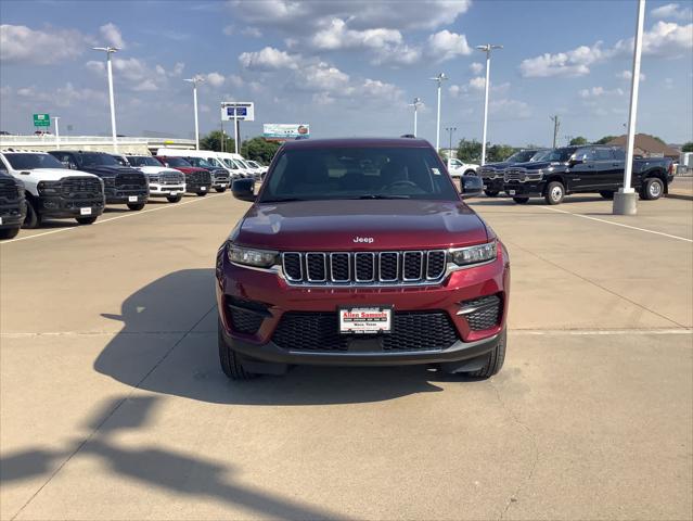 2025 Jeep Grand Cherokee GRAND CHEROKEE LAREDO X 4X2 2025 Jeep Grand Cherokee GRAND CHEROKEE LAREDO X 4X2
