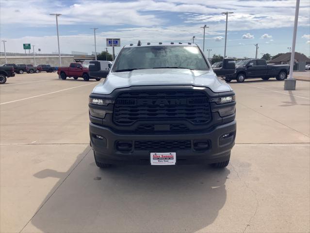 2026 RAM Ram 3500 Chassis Cab RAM 3500 TRADESMAN CREW CAB CHASSIS 4X4 60 CA