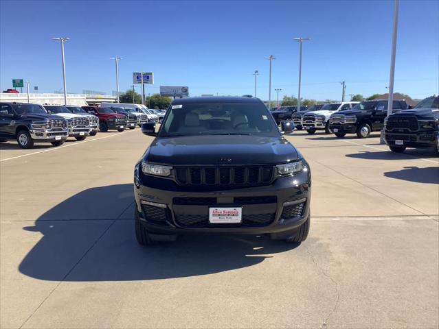 2025 Jeep Grand Cherokee GRAND CHEROKEE L LIMITED 4X2