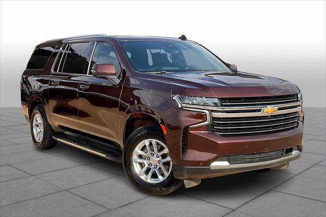 2023 Chevrolet Suburban 4WD LT