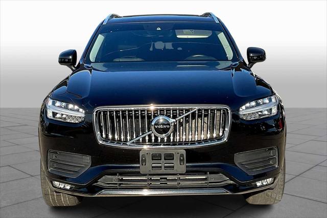 2022 Volvo XC90 T5 Momentum 7 Passenger 2022 Volvo XC90 T5 Momentum 7 Passenger
