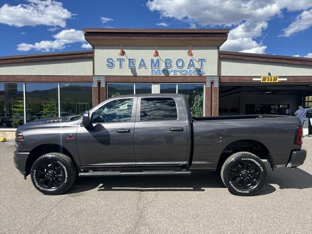 2026 RAM Ram 2500 RAM 2500 BLACK EXPRESS CREW CAB 4X4 64 BOX