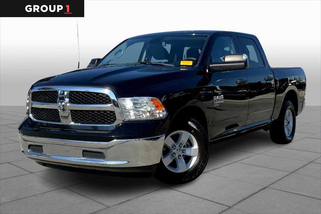 2023 RAM 1500 Classic SLT Crew Cab 4x2 57 Box 2023 RAM 1500 Classic SLT Crew Cab 4x2 57 Box