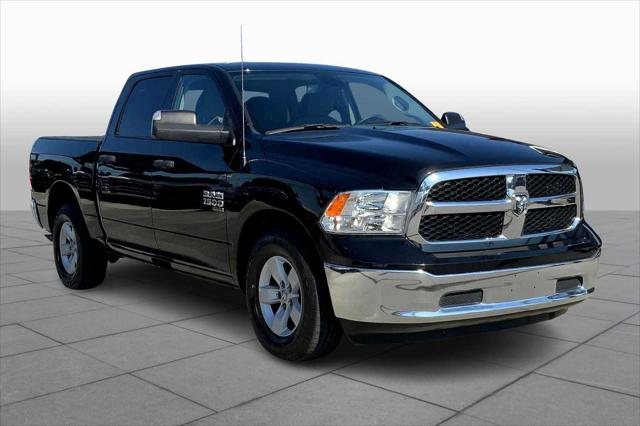 2023 RAM 1500 Classic SLT Crew Cab 4x2 57 Box 2023 RAM 1500 Classic SLT Crew Cab 4x2 57 Box