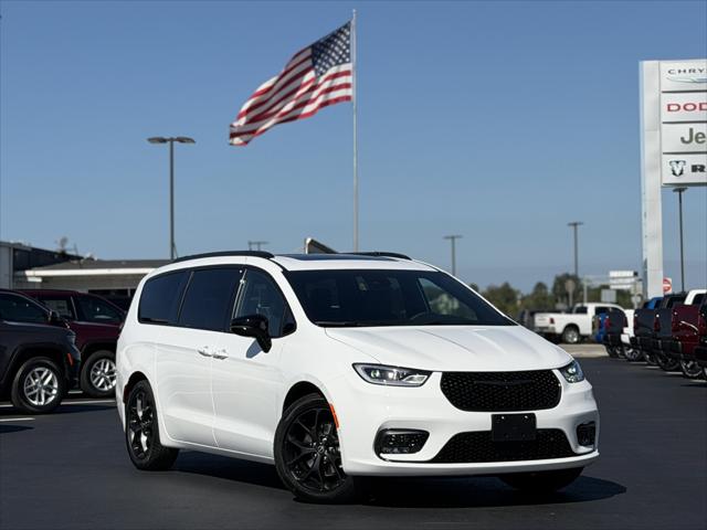 2026 Chrysler Pacifica PACIFICA LIMITED 2026 Chrysler Pacifica PACIFICA LIMITED