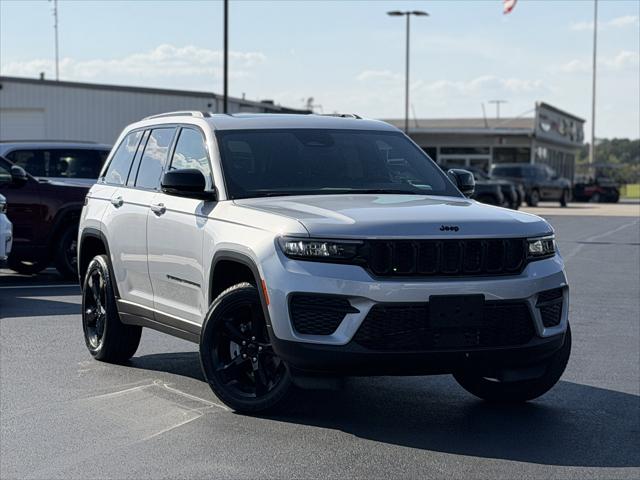 2025 Jeep Grand Cherokee GRAND CHEROKEE ALTITUDE X 4X4