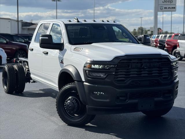 2026 RAM Ram 5500 Chassis Cab RAM 5500 TRADESMAN CHASSIS CREW CAB 4X4 60 CA