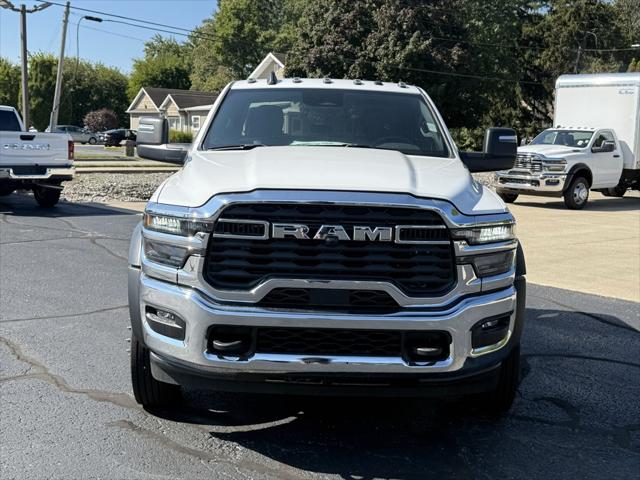 2025 RAM Ram 5500 Chassis Cab RAM 5500 TRADESMAN CHASSIS CREW CAB 4X4 84 CA 2025 RAM Ram 5500 Chassis Cab RAM 5500 TRADESMAN CHASSIS CREW CAB 4X4 84 CA