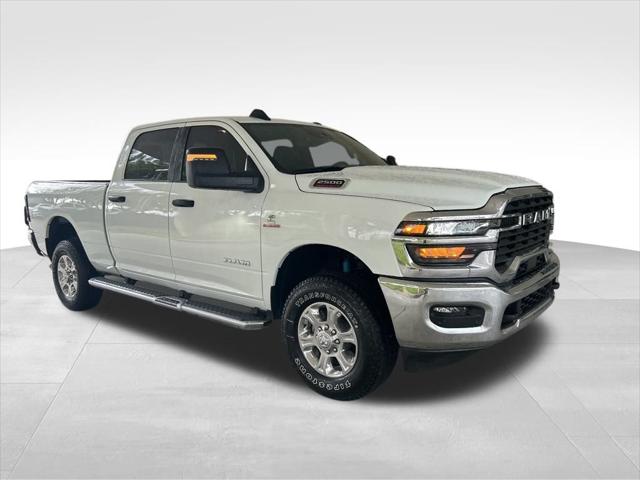 2025 RAM 2500 Big Horn Crew Cab 4x4 64 Box 2025 RAM 2500 Big Horn Crew Cab 4x4 64 Box