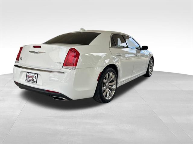 2020 Chrysler 300 Touring L 2020 Chrysler 300 Touring L