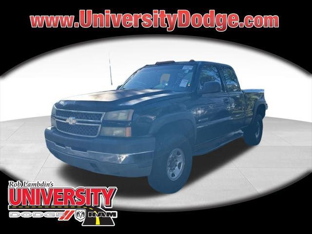 2005 Chevrolet Silverado 2500HD Work Truck 2005 Chevrolet Silverado 2500HD Work Truck