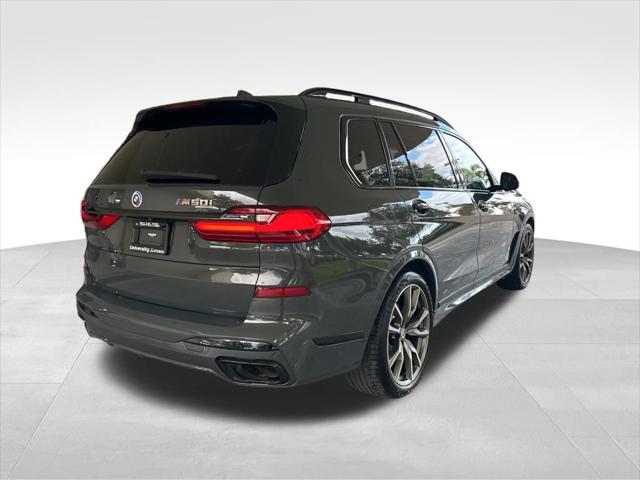 2022 BMW X7 M50i 2022 BMW X7 M50i