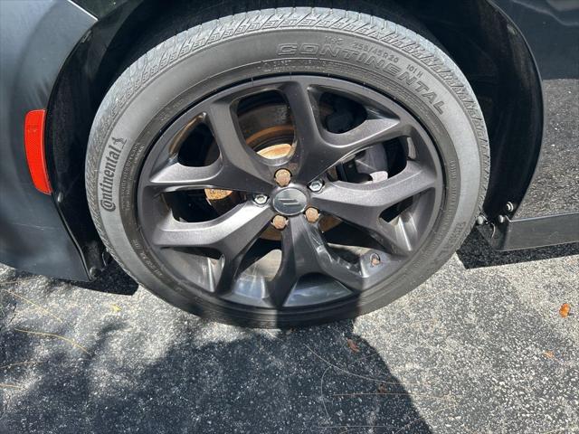 2017 Dodge Charger SE RWD