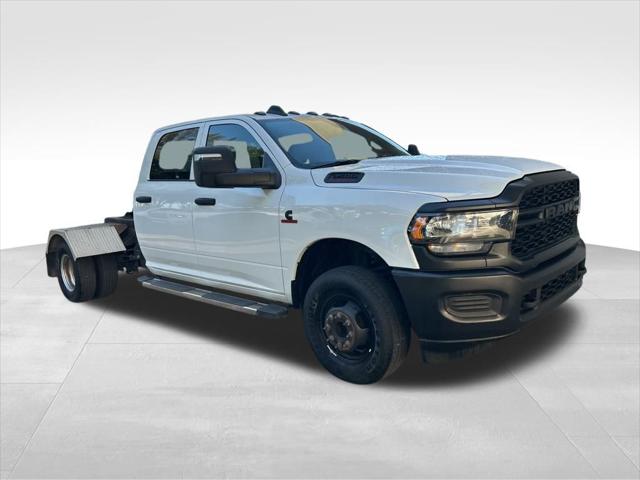2024 RAM 3500 Chassis Tradesman/SLT/Laramie/Limited 2024 RAM 3500 Chassis Tradesman/SLT/Laramie/Limited