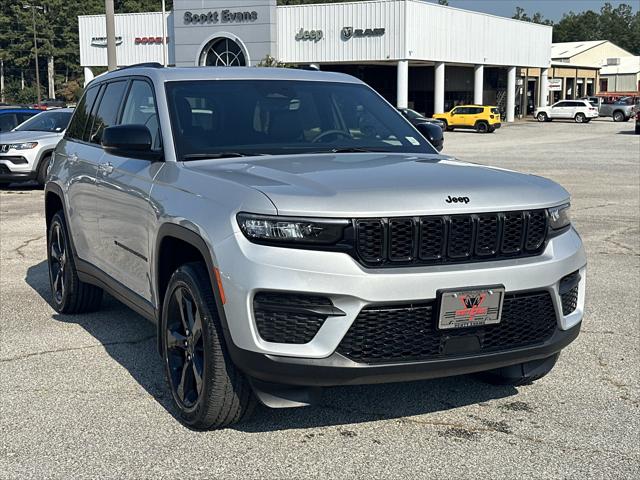 2025 Jeep Grand Cherokee GRAND CHEROKEE ALTITUDE X 4X4