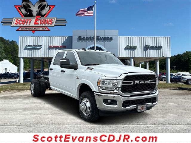 2024 RAM Ram 3500 Chassis Cab RAM 3500 TRADESMAN CREW CAB CHASSIS 4X4 60 CA 2024 RAM Ram 3500 Chassis Cab RAM 3500 TRADESMAN CREW CAB CHASSIS 4X4 60 CA