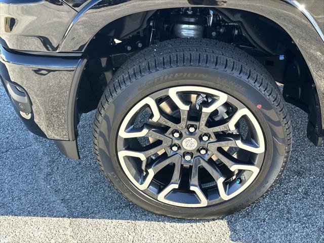 2025 Ram 1500 Limited Longhorn Crew Cab 4x4 5'7" Box