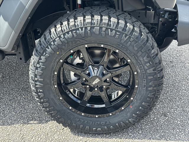 2025 Jeep Wrangler 4-Door Sport 4x4