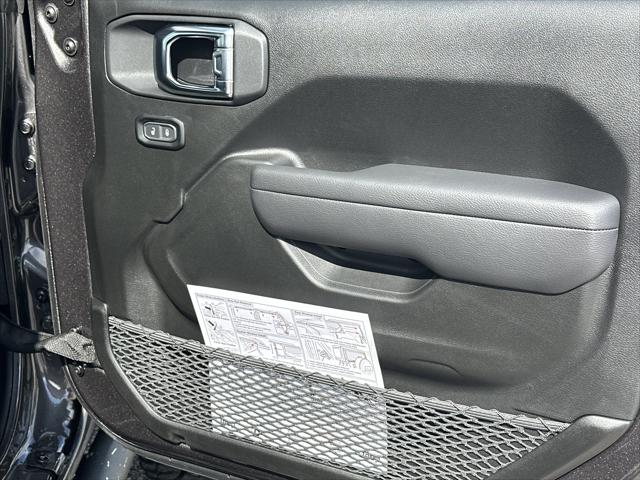 2025 Jeep Wrangler 4-Door Sport 4x4
