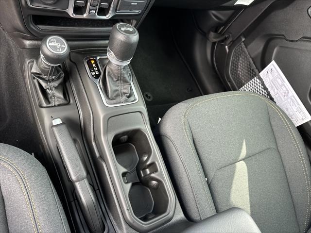 2025 Jeep Wrangler 4-Door Sport 4x4