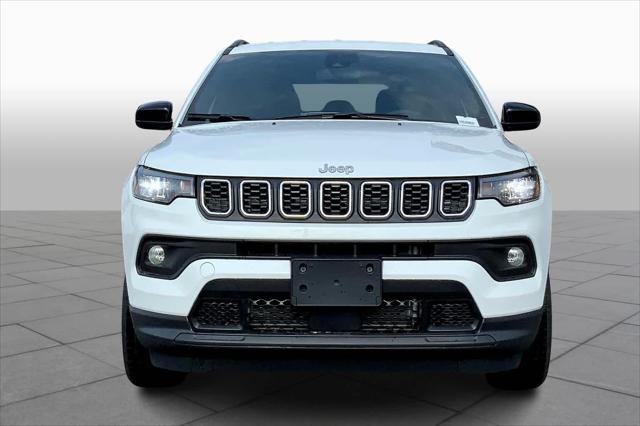 2025 Jeep Compass COMPASS LATITUDE 4X4
