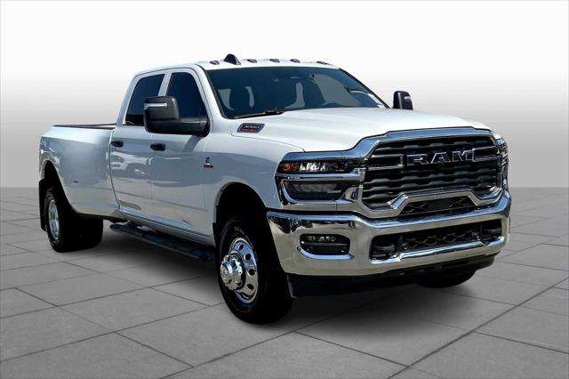 2026 RAM Ram 3500 RAM 3500 TRADESMAN CREW CAB 4X4 8 BOX 2026 RAM Ram 3500 RAM 3500 TRADESMAN CREW CAB 4X4 8 BOX
