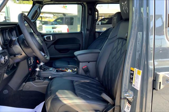 2025 Jeep Wrangler 4-Door Willys 4x4