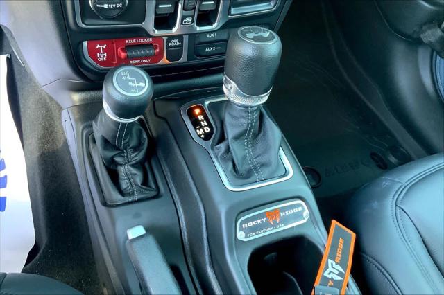2025 Jeep Wrangler 4-Door Willys 4x4