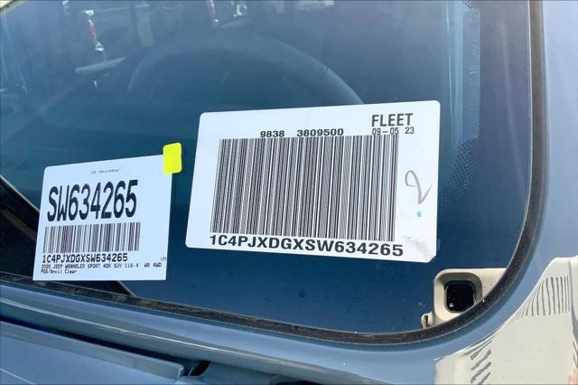 2025 Jeep Wrangler 4-Door Willys 4x4