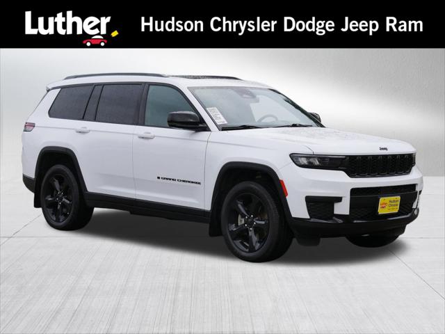 2022 Jeep Grand Cherokee L Altitude 4x4 2022 Jeep Grand Cherokee L Altitude 4x4