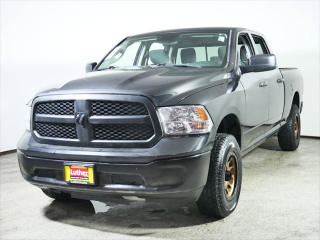 2018 RAM 1500 SLT Crew Cab 4x4 64 Box 2018 RAM 1500 SLT Crew Cab 4x4 64 Box