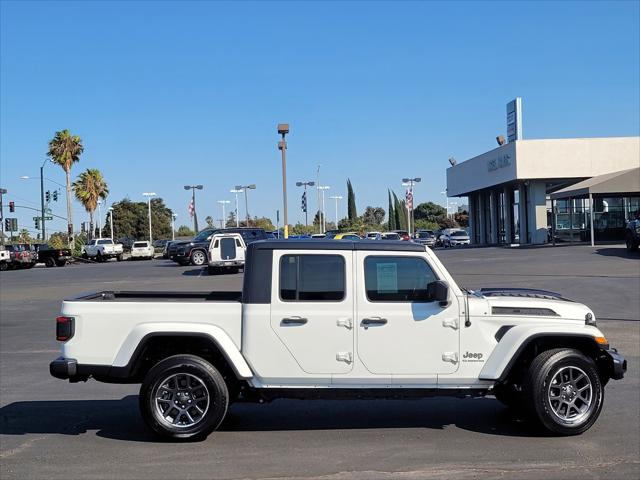 2020 Jeep Gladiator Overland 4X4 2020 Jeep Gladiator Overland 4X4