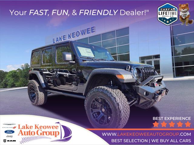 2024 Jeep Wrangler 4-Door Willys 4x4 2024 Jeep Wrangler 4-Door Willys 4x4