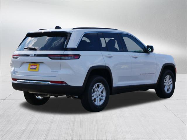 2025 Jeep Grand Cherokee GRAND CHEROKEE LAREDO 4X4 2025 Jeep Grand Cherokee GRAND CHEROKEE LAREDO 4X4