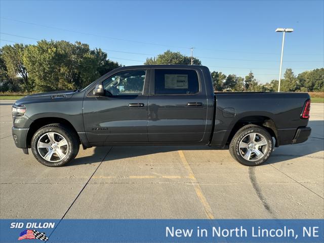 2025 RAM 1500 Tradesman Crew Cab 4x4 57 Box