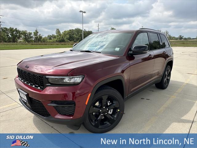 2025 Jeep Grand Cherokee GRAND CHEROKEE ALTITUDE 4X4 2025 Jeep Grand Cherokee GRAND CHEROKEE ALTITUDE 4X4
