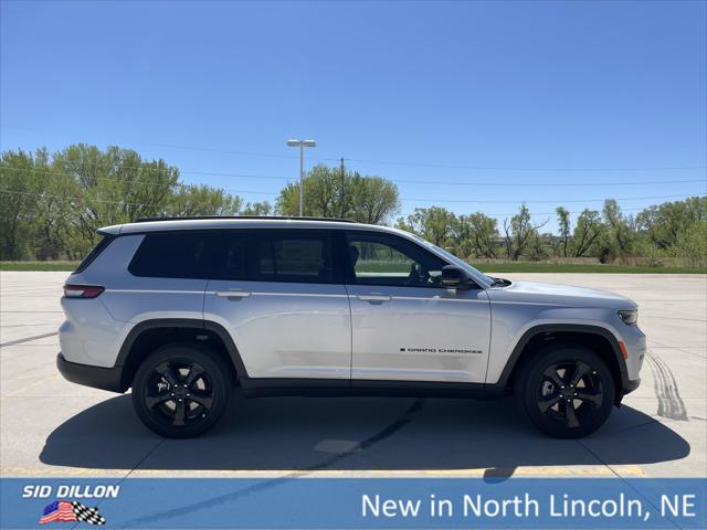 2025 Jeep Grand Cherokee GRAND CHEROKEE L ALTITUDE X 4X4 2025 Jeep Grand Cherokee GRAND CHEROKEE L ALTITUDE X 4X4