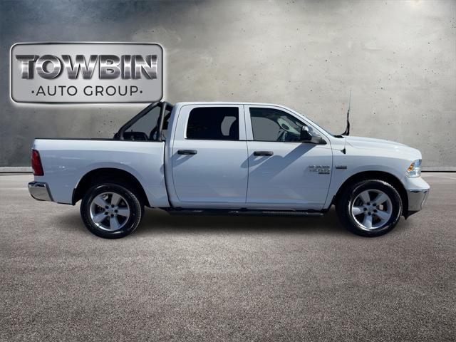 2021 RAM 1500 Classic Tradesman Crew Cab 4x4 57 Box