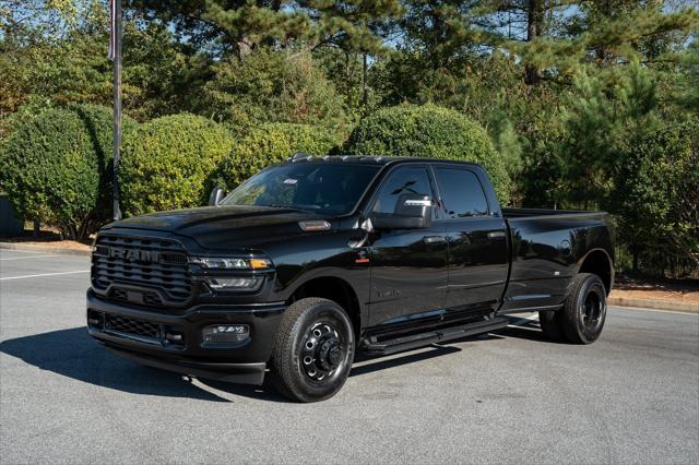 2025 RAM Ram 3500 RAM 3500 BIG HORN CREW CAB 4X2 8 BOX