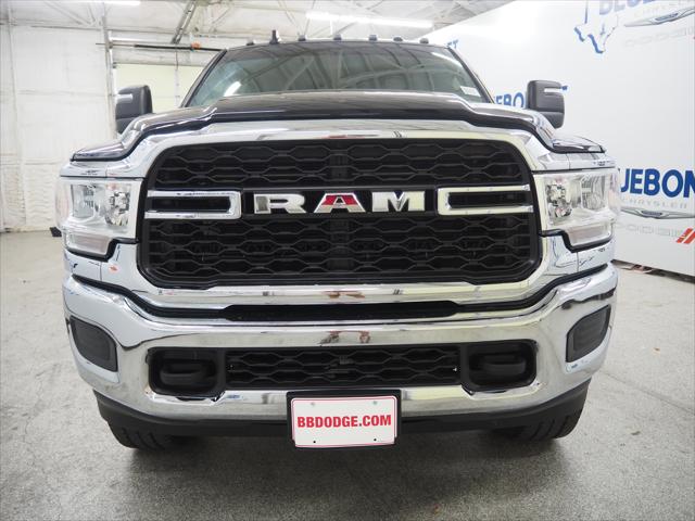 2024 RAM 2500 Tradesman Crew Cab 4x4 64 Box