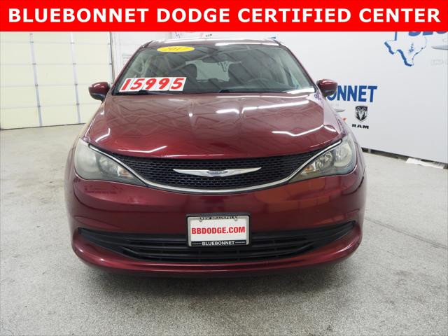 2017 Chrysler Pacifica Touring 2017 Chrysler Pacifica Touring