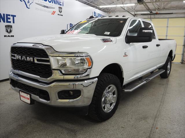 2024 RAM 2500 Tradesman Crew Cab 4x4 8 Box