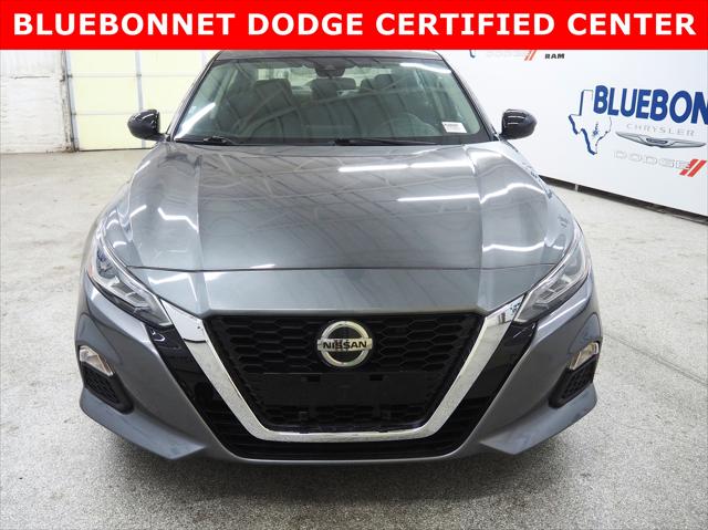 2022 Nissan Altima SR Intelligent AWD