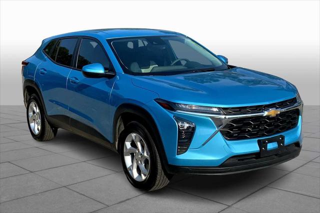 2025 Chevrolet Trax FWD LS