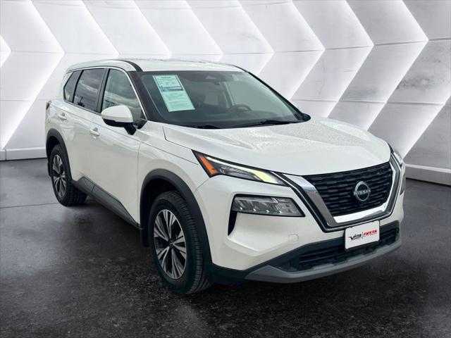 2022 Nissan Rogue SV FWD