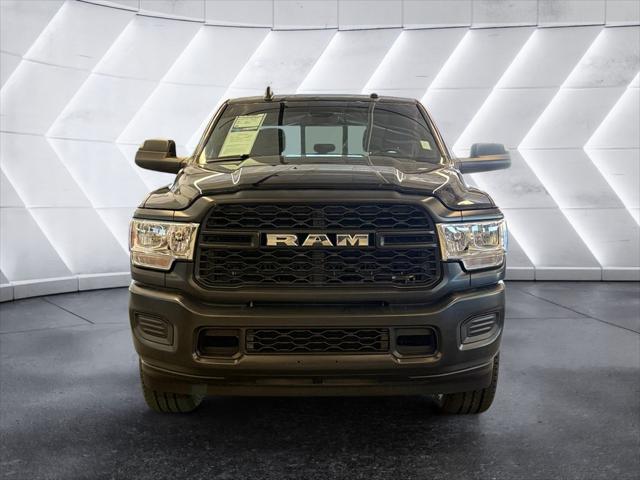 2022 RAM 2500 Tradesman Crew Cab 4x4 64 Box